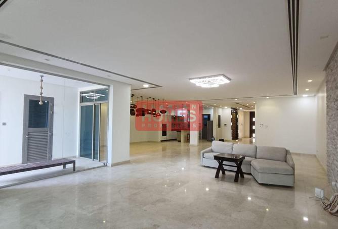 53215178 - Property Image 3