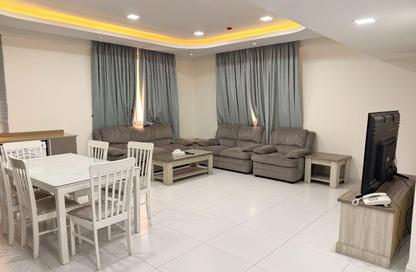 Apartment - 2 Bedrooms - 2 Bathrooms for rent in Seef - Capital Governorate