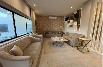 Villa - 4 Bedrooms - 5 Bathrooms for sale in Saar - Northern Governorate