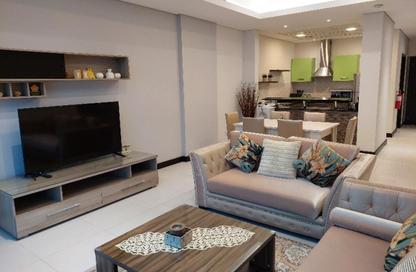 Apartment - 2 Bedrooms - 3 Bathrooms for rent in Reef Island - Capital Governorate