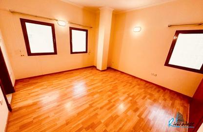 Apartment - 3 Bedrooms - 3 Bathrooms for rent in Sanabis - Manama - Capital Governorate