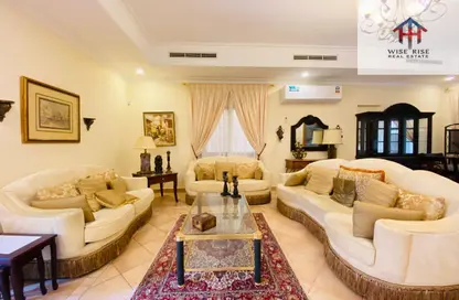 Villa - 4 Bedrooms - 5 Bathrooms for rent in Zinj - Manama - Capital Governorate