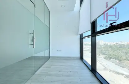 Office Space - Studio - 1 Bathroom for rent in Sanabis - Manama - Capital Governorate