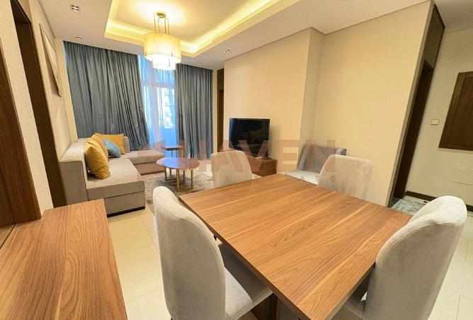 988649 - Property Image 2