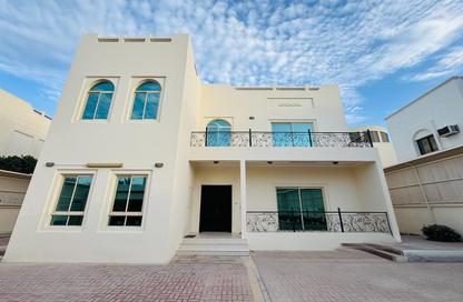 Villa - 5 Bedrooms - 7 Bathrooms for rent in Mahooz - Manama - Capital Governorate