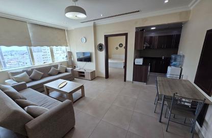 Apartment - 1 Bedroom - 2 Bathrooms for rent in Al Juffair - Capital Governorate