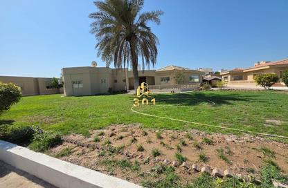 Villa - 3 Bedrooms - 4 Bathrooms for rent in Karrana - Northern Governorate