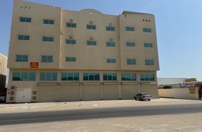 Labor Camp - Studio - 7+ Bathrooms for rent in Ras Zuwayed - Southern Governorate