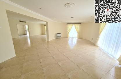 Villa - 5 - 4 for rent in Barbar - Northern Governorate