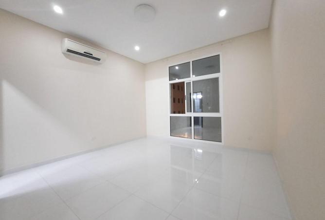 52489160 - صورة العقار 2