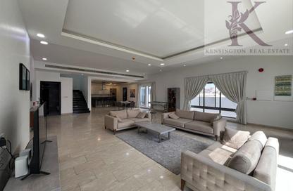 Compound - 4 Bedrooms - 6 Bathrooms for rent in Saar - Northern Governorate Compound - 4 Bedrooms - 6 Bathrooms for rent in Saar - Northern Governorate