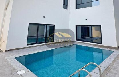 Villa - 4 Bedrooms - 6 Bathrooms for sale in Tubli - Central Governorate