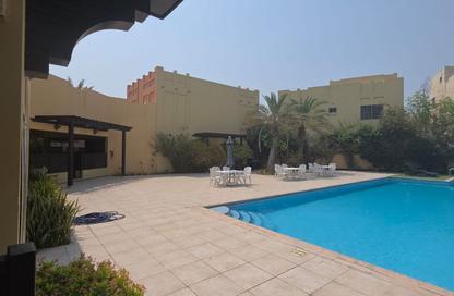 Villa - 5 Bedrooms - 5 Bathrooms for rent in Janabiya - Northern Governorate