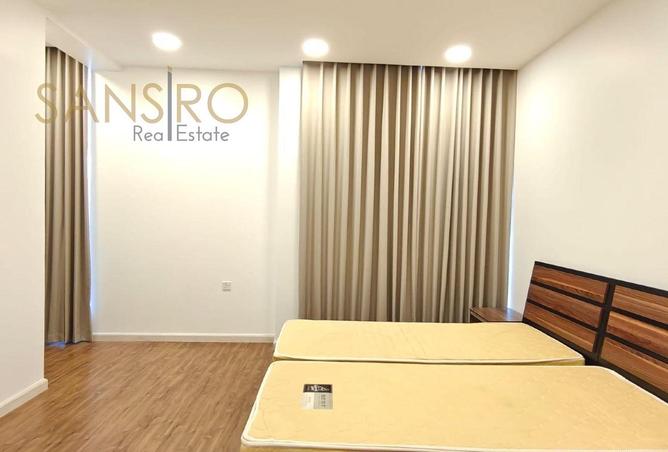 1002065 - Property Image 3