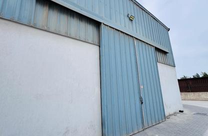 Warehouse - Studio - 1 Bathroom for rent in Sitra - Central Governorate
