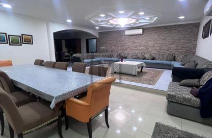 عمارة بالكامل - 8 غرف نوم - 7 حمامات للبيع في توبلي - المحافظة الوسطى