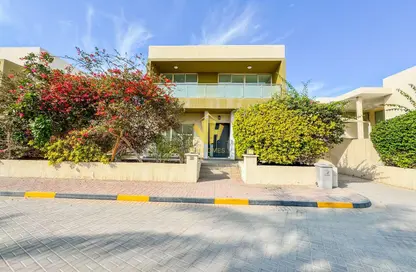 Villa - 4 Bedrooms - 4 Bathrooms for rent in Saar - Northern Governorate