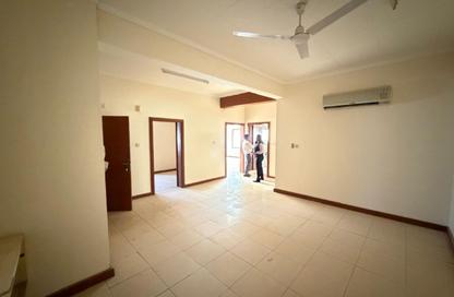 Apartment - 2 Bedrooms - 3 Bathrooms for rent in Um Al Hasam - Manama - Capital Governorate Apartment - 2 Bedrooms - 3 Bathrooms for rent in Um Al Hasam - Manama - Capital Governorate