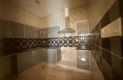 Office Space - 2 Bedrooms - 2 Bathrooms for rent in Galali - Muharraq Governorate
