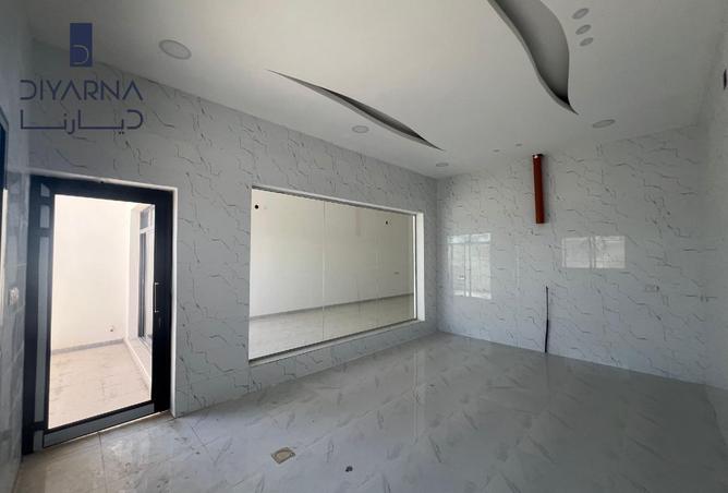 54207290 - Property Image 2