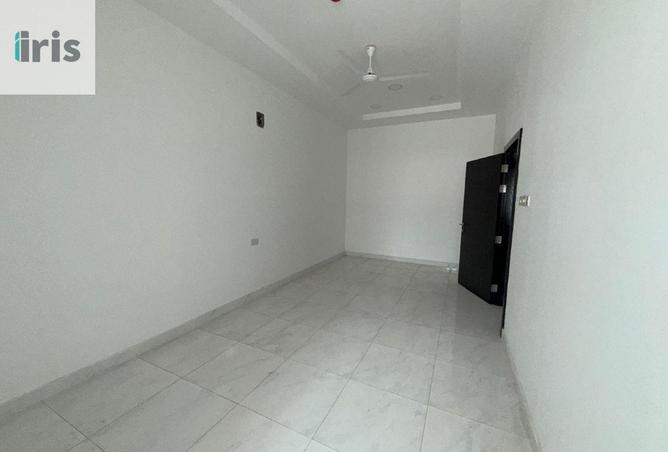 53460808 - Property Image 3