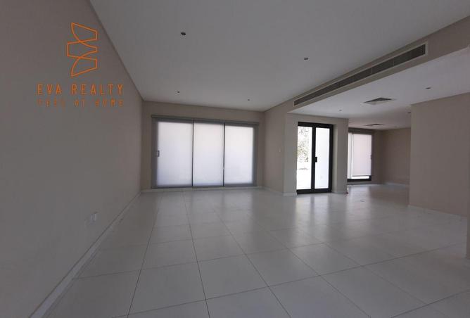 1001934 - Property Image 3