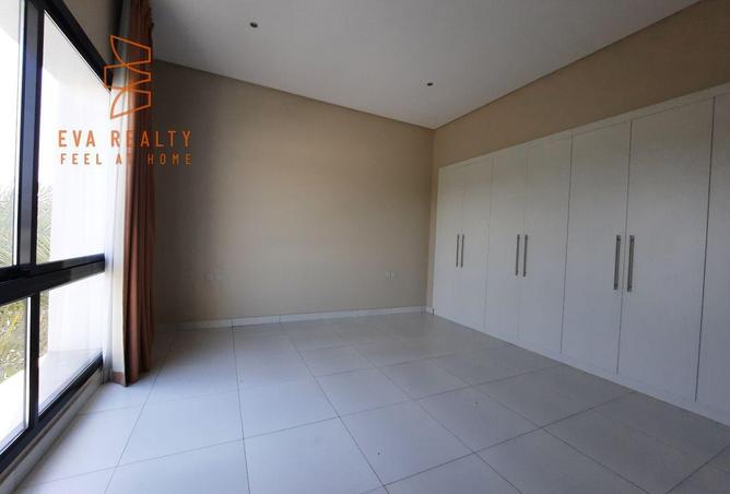 1001934 - Property Image 2