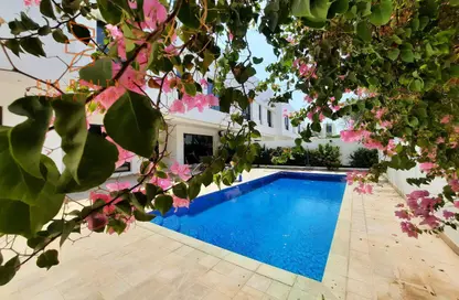 Villa - 4 Bedrooms - 5 Bathrooms for rent in Saar - Northern Governorate
