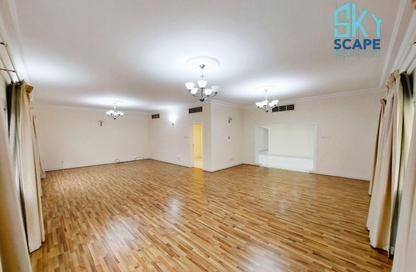 Villa - 4 Bedrooms - 4 Bathrooms for rent in Saar - Northern Governorate Villa - 4 Bedrooms - 4 Bathrooms for rent in Saar - Northern Governorate