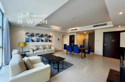 Apartment - 2 Bedrooms - 3 Bathrooms for rent in Busaiteen - Muharraq Governorate