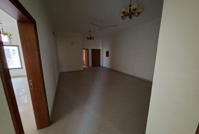 992212 - Property Image 3