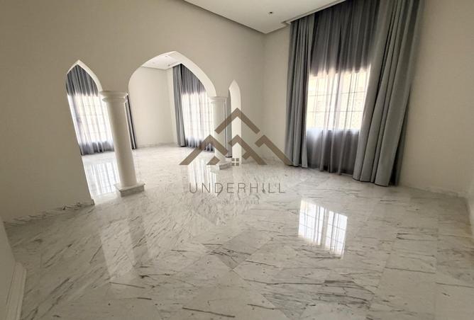 56920083 - Property Main Image