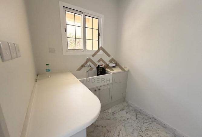 56920083 - Property Image 3