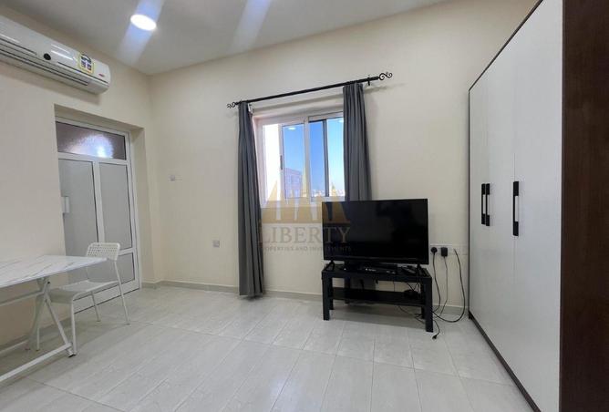 52409809 - Property Image 2