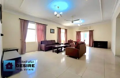 Apartment - 3 Bedrooms - 3 Bathrooms for rent in Al Juffair - Capital Governorate