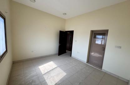 Apartment - 2 Bedrooms - 2 Bathrooms for rent in Salmabad - Central Governorate