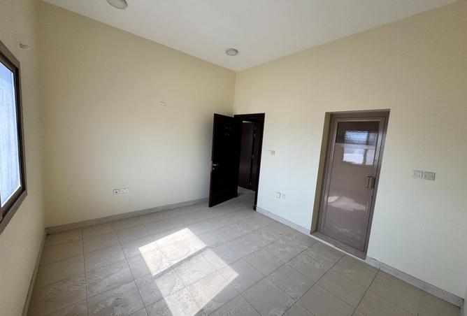 56485954 - Property Image 2