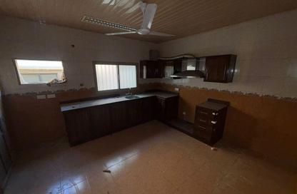 Villa - 7+ Bedrooms - 7+ Bathrooms for sale in A'Ali - Central Governorate
