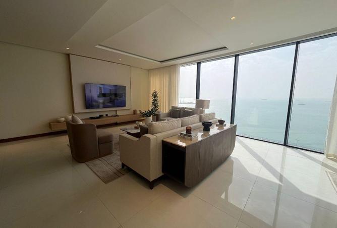 998313 - Property Image 2