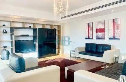 Apartment - 3 Bedrooms - 5 Bathrooms for rent in Seef - Capital Governorate