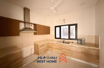Apartment - 4 Bedrooms - 4 Bathrooms for rent in Al Qadam - Northern Governorate