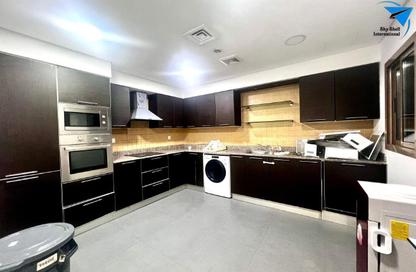 Apartment - 2 Bedrooms - 3 Bathrooms for rent in Al Juffair - Capital Governorate