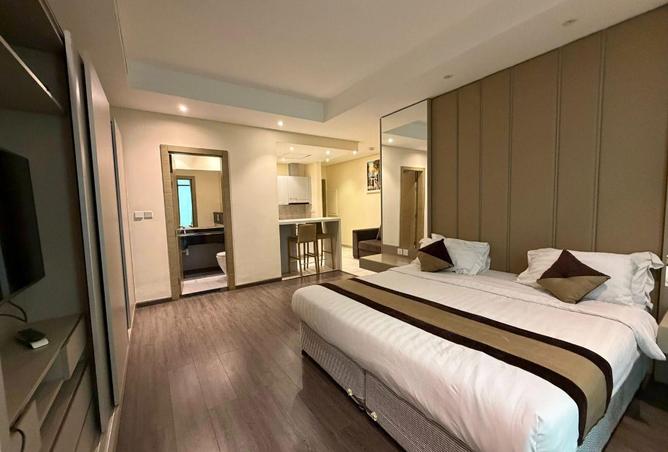 1000485 - Property Image 2