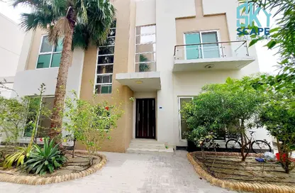 Villa - 4 Bedrooms - 5 Bathrooms for rent in Saar - Northern Governorate