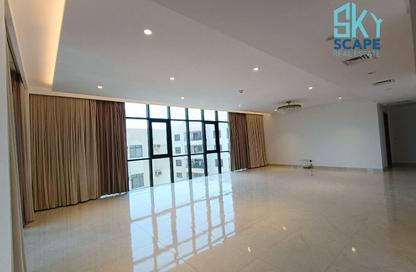 Apartment - 2 Bedrooms - 3 Bathrooms for rent in Adliya - Manama - Capital Governorate