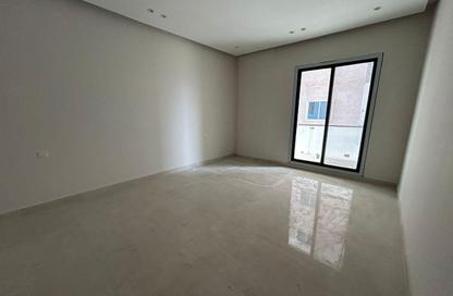 Apartment - 3 Bedrooms - 4 Bathrooms for sale in Hidd - Muharraq Governorate Apartment - 3 Bedrooms - 4 Bathrooms for sale in Hidd - Muharraq Governorate