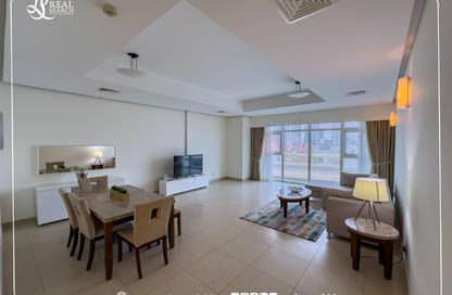 Apartment - 2 Bedrooms - 3 Bathrooms for rent in Reef Island - Capital Governorate