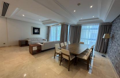 Apartment - 3 Bedrooms - 5 Bathrooms for rent in Reef Island - Capital Governorate