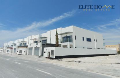 Villa - 4 - 6 for sale in Diyar Al Muharraq - Muharraq Governorate