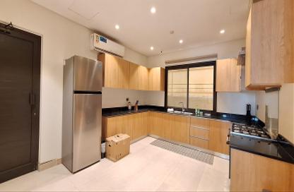 Villa - 7 Bedrooms - 7+ Bathrooms for rent in Budaiya - Northern Governorate